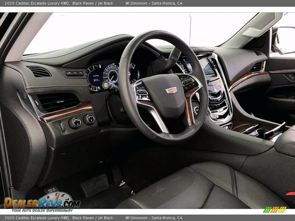 Dashboard of 2020 Cadillac Escalade Luxury 4WD Photo #14