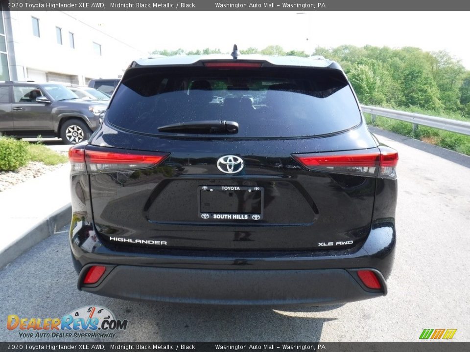 2020 Toyota Highlander XLE AWD Midnight Black Metallic / Black Photo #18