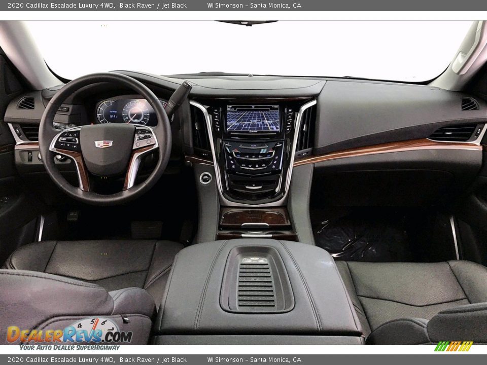 Front Seat of 2020 Cadillac Escalade Luxury 4WD Photo #15