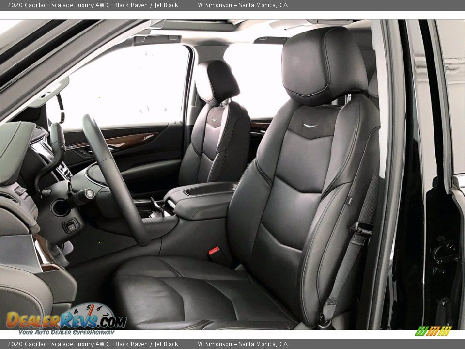 Front Seat of 2020 Cadillac Escalade Luxury 4WD Photo #18