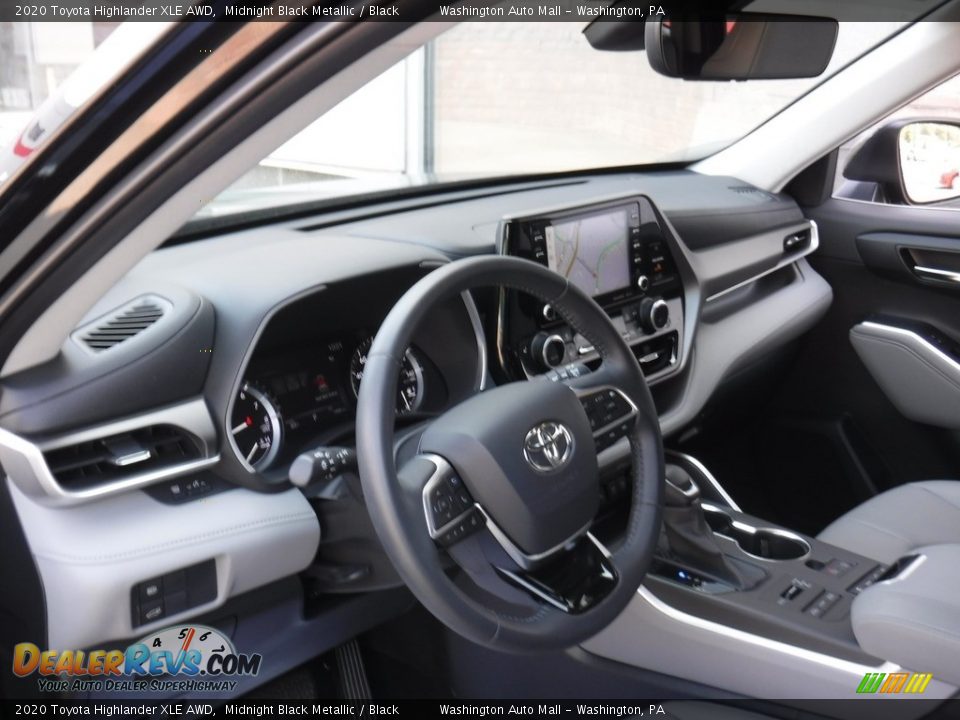 2020 Toyota Highlander XLE AWD Midnight Black Metallic / Black Photo #23