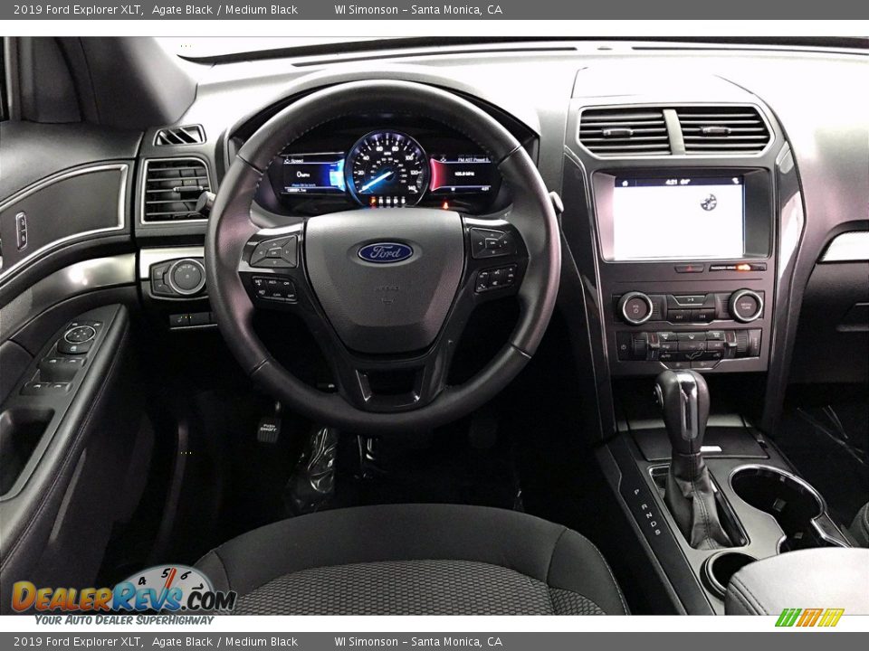 Dashboard of 2019 Ford Explorer XLT Photo #4