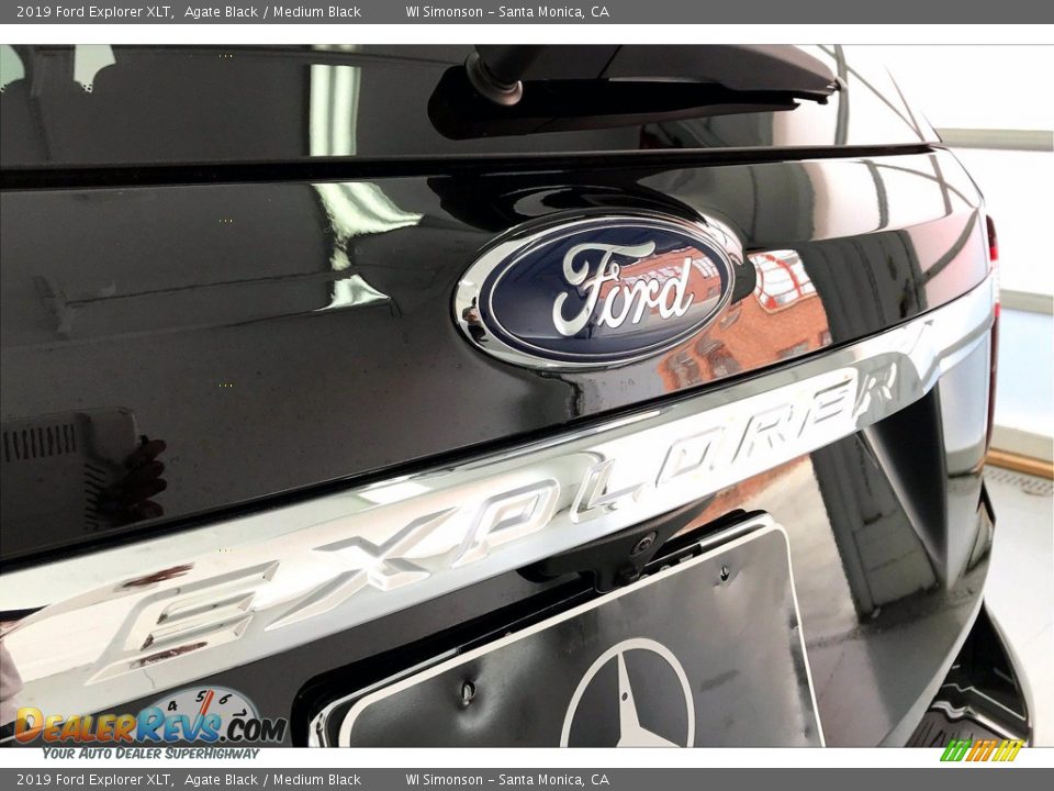 2019 Ford Explorer XLT Logo Photo #7