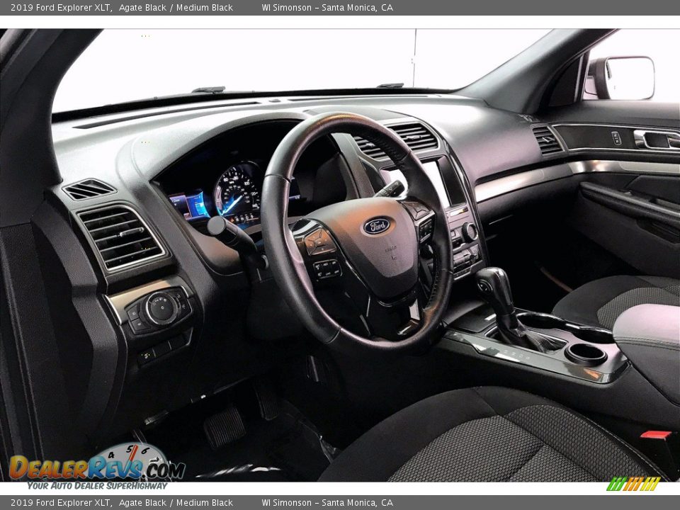 Dashboard of 2019 Ford Explorer XLT Photo #14