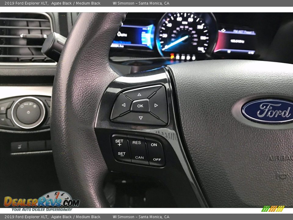 2019 Ford Explorer XLT Steering Wheel Photo #21