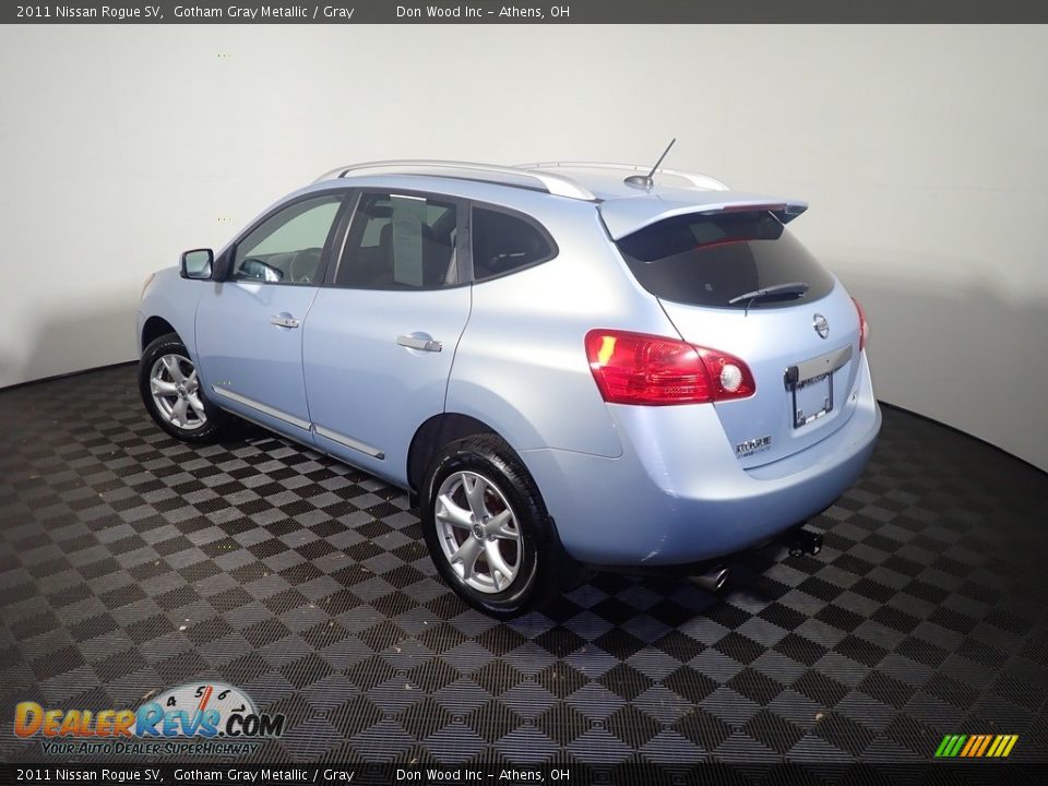 2011 Nissan Rogue SV Gotham Gray Metallic / Gray Photo #12