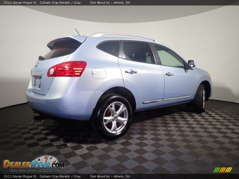 2011 Nissan Rogue SV Gotham Gray Metallic / Gray Photo #16
