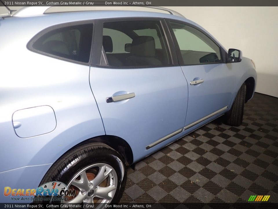 2011 Nissan Rogue SV Gotham Gray Metallic / Gray Photo #19