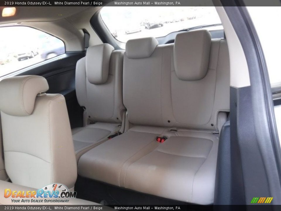 2019 Honda Odyssey EX-L White Diamond Pearl / Beige Photo #30