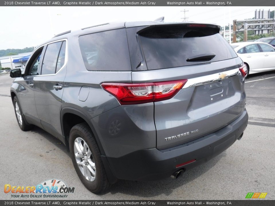 2018 Chevrolet Traverse LT AWD Graphite Metallic / Dark Atmosphere/Medium Ash Gray Photo #7