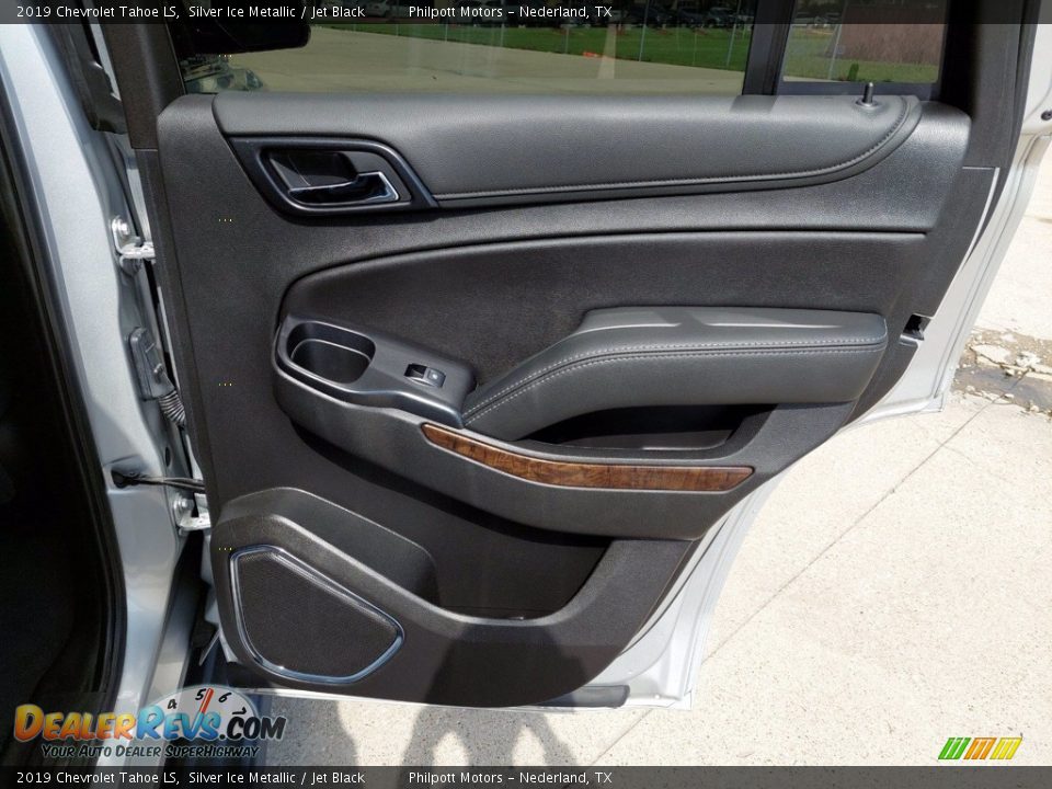 2019 Chevrolet Tahoe LS Silver Ice Metallic / Jet Black Photo #25