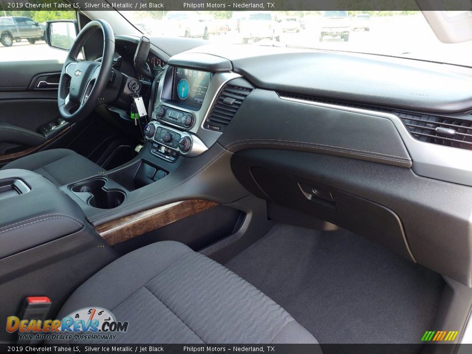 2019 Chevrolet Tahoe LS Silver Ice Metallic / Jet Black Photo #29