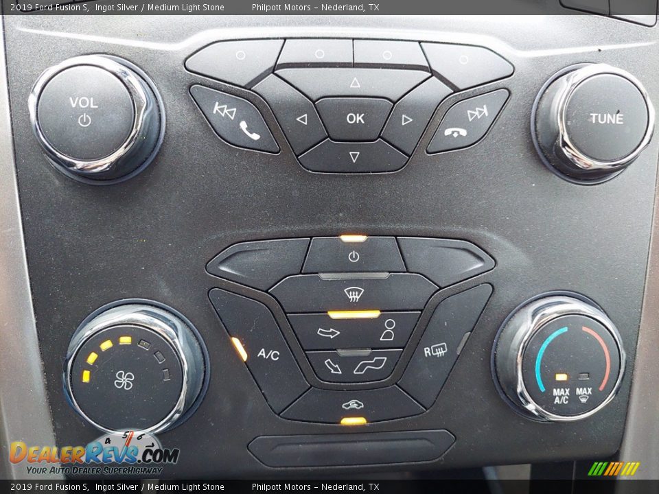 2019 Ford Fusion S Ingot Silver / Medium Light Stone Photo #21