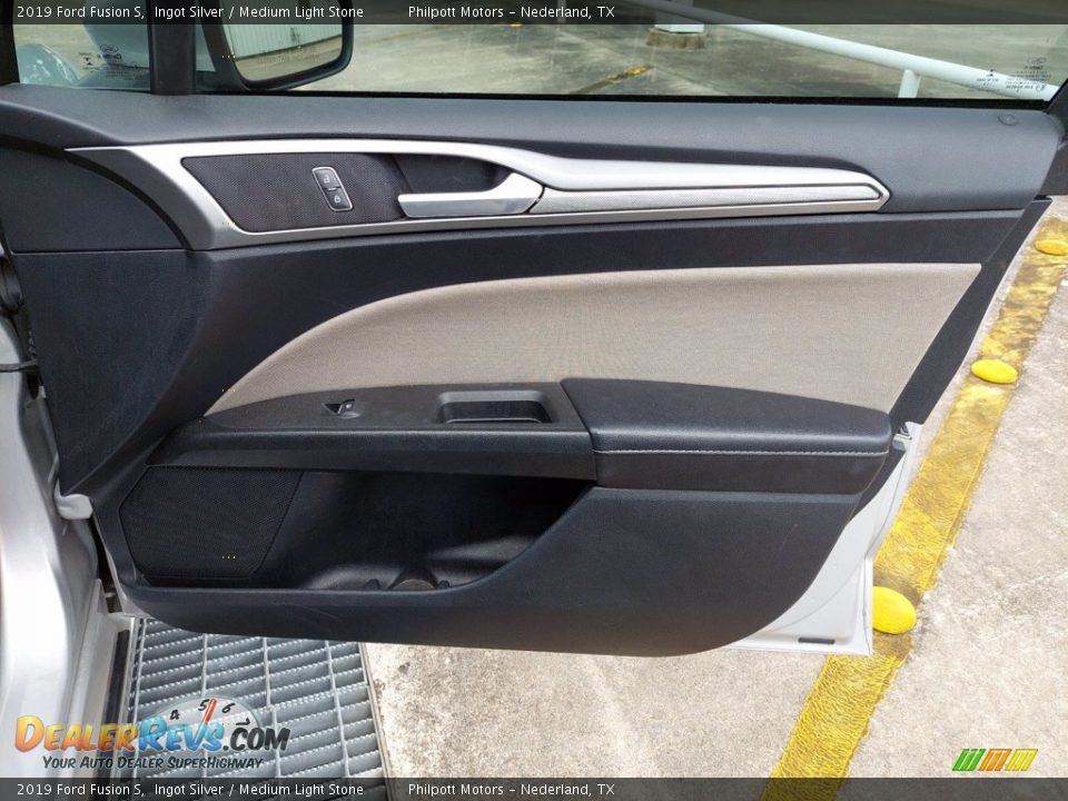 2019 Ford Fusion S Ingot Silver / Medium Light Stone Photo #29