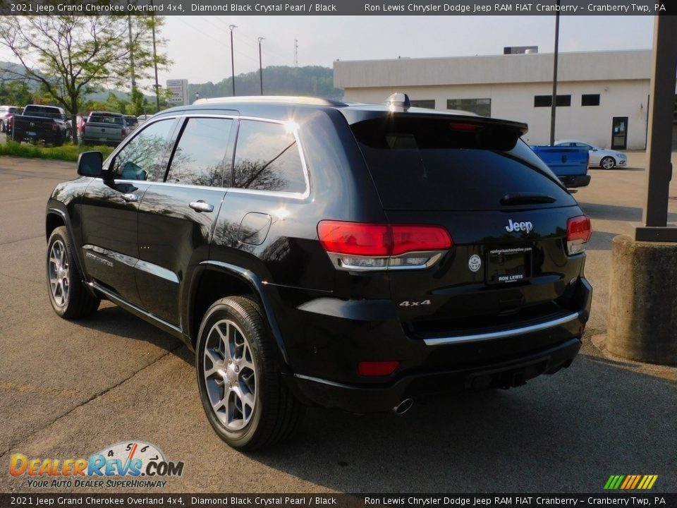 2021 Jeep Grand Cherokee Overland 4x4 Diamond Black Crystal Pearl / Black Photo #8