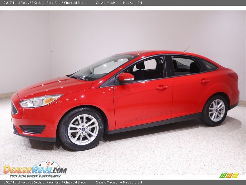 2017 Ford Focus SE Sedan Race Red / Charcoal Black Photo #3