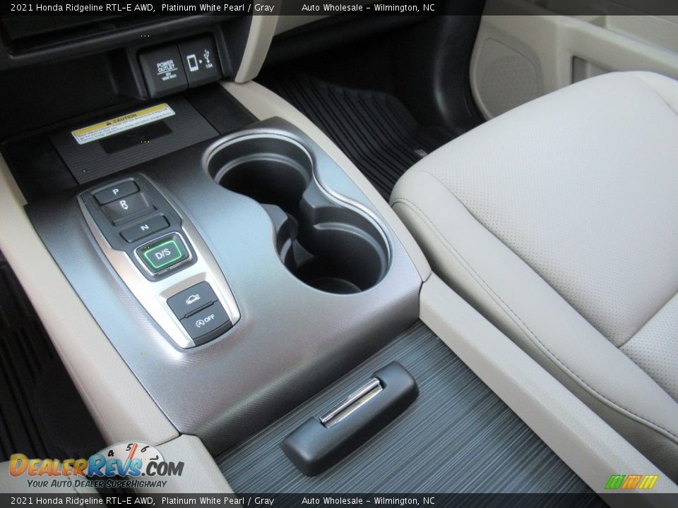 2021 Honda Ridgeline RTL-E AWD Platinum White Pearl / Gray Photo #20