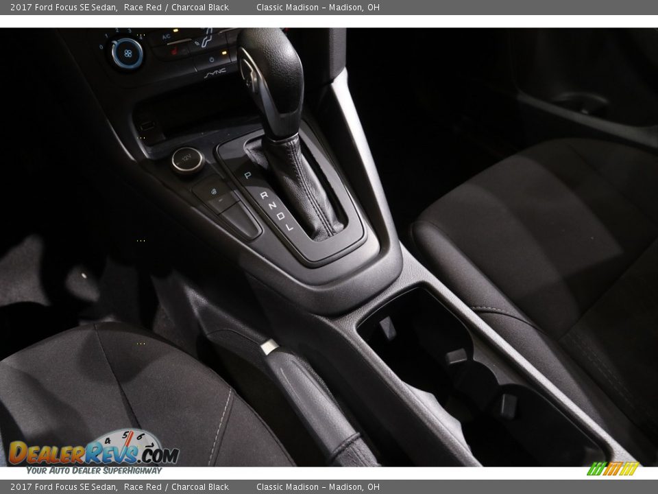 2017 Ford Focus SE Sedan Race Red / Charcoal Black Photo #12