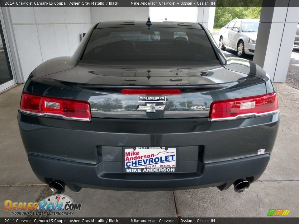 2014 Chevrolet Camaro LS Coupe Ashen Gray Metallic / Black Photo #5