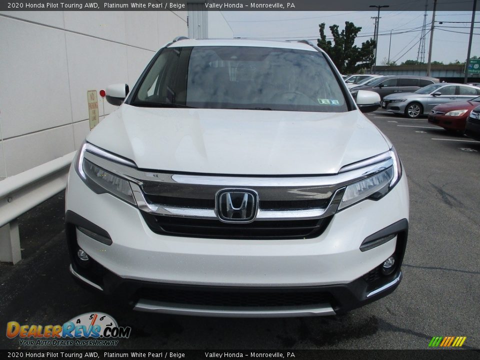 2020 Honda Pilot Touring AWD Platinum White Pearl / Beige Photo #8