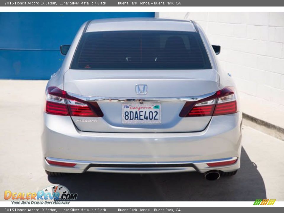 2016 Honda Accord LX Sedan Lunar Silver Metallic / Black Photo #11