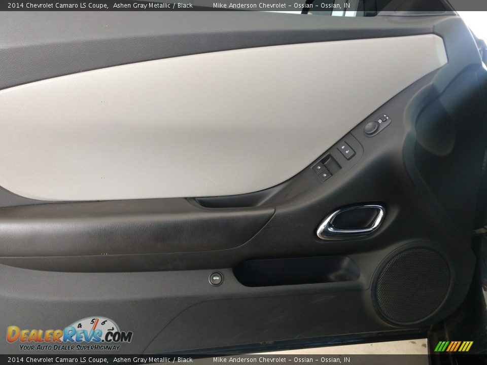 2014 Chevrolet Camaro LS Coupe Ashen Gray Metallic / Black Photo #18