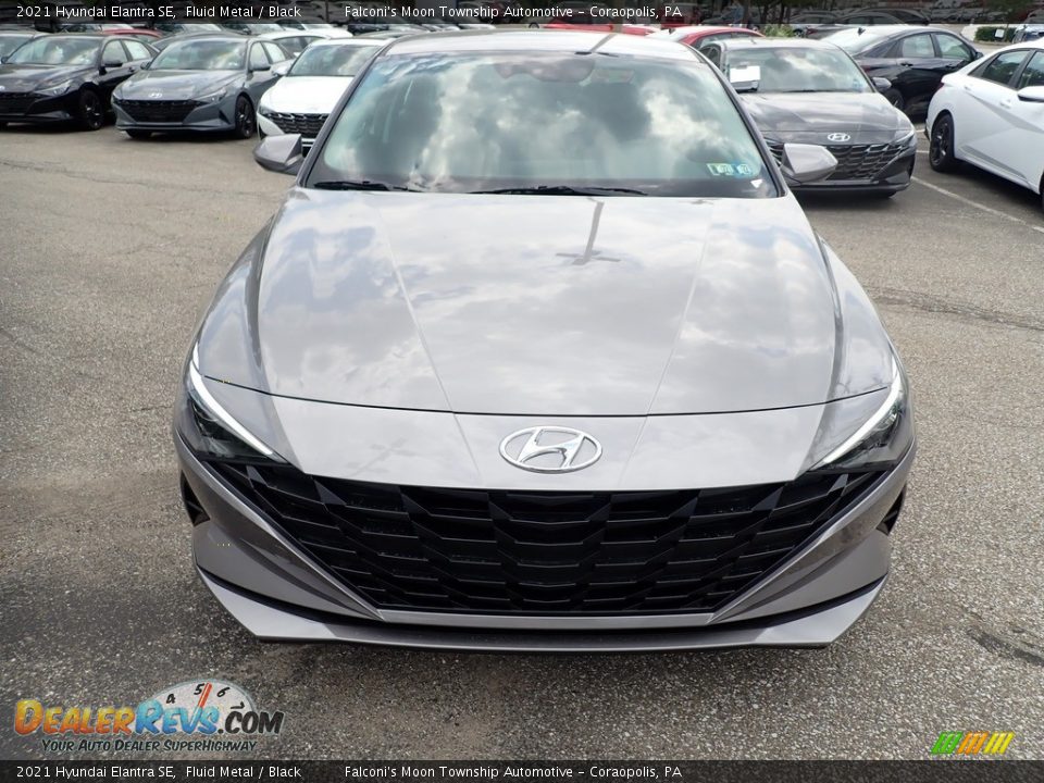 2021 Hyundai Elantra SE Fluid Metal / Black Photo #4