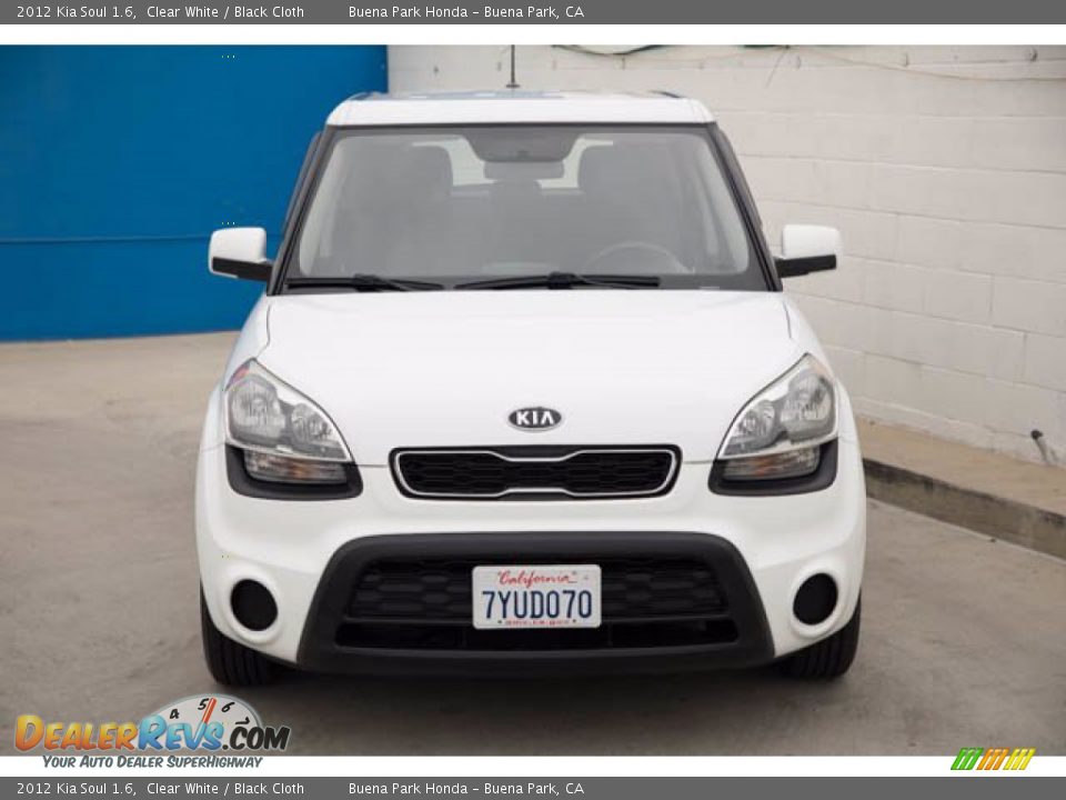 2012 Kia Soul 1.6 Clear White / Black Cloth Photo #7