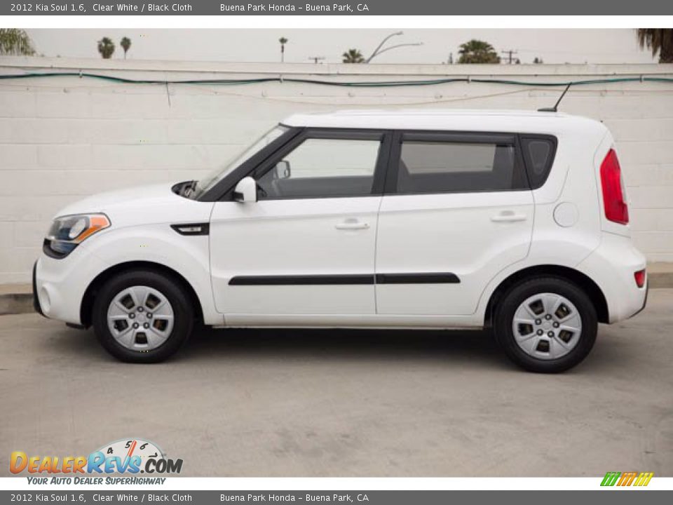 2012 Kia Soul 1.6 Clear White / Black Cloth Photo #10