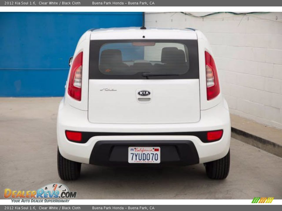 2012 Kia Soul 1.6 Clear White / Black Cloth Photo #11