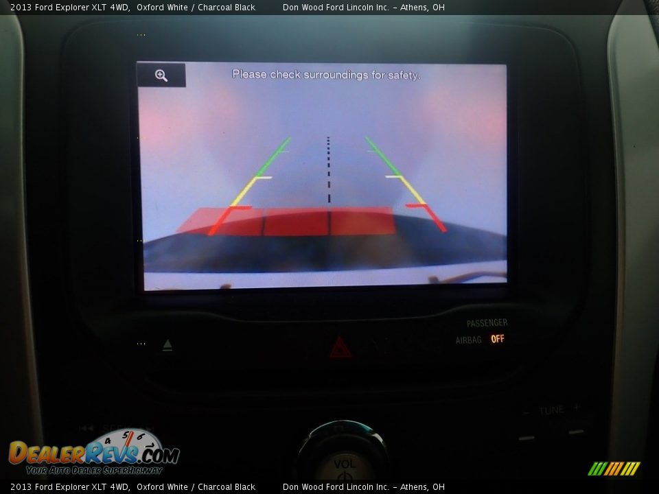 2013 Ford Explorer XLT 4WD Oxford White / Charcoal Black Photo #3