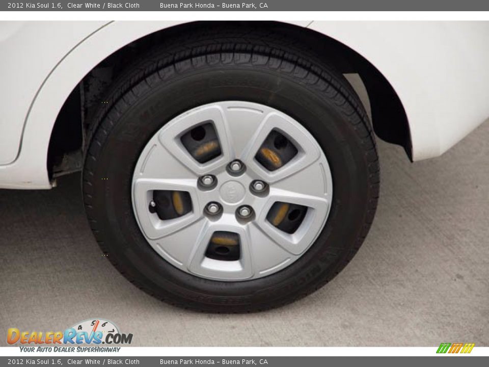 2012 Kia Soul 1.6 Clear White / Black Cloth Photo #34