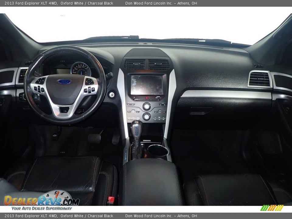 2013 Ford Explorer XLT 4WD Oxford White / Charcoal Black Photo #26