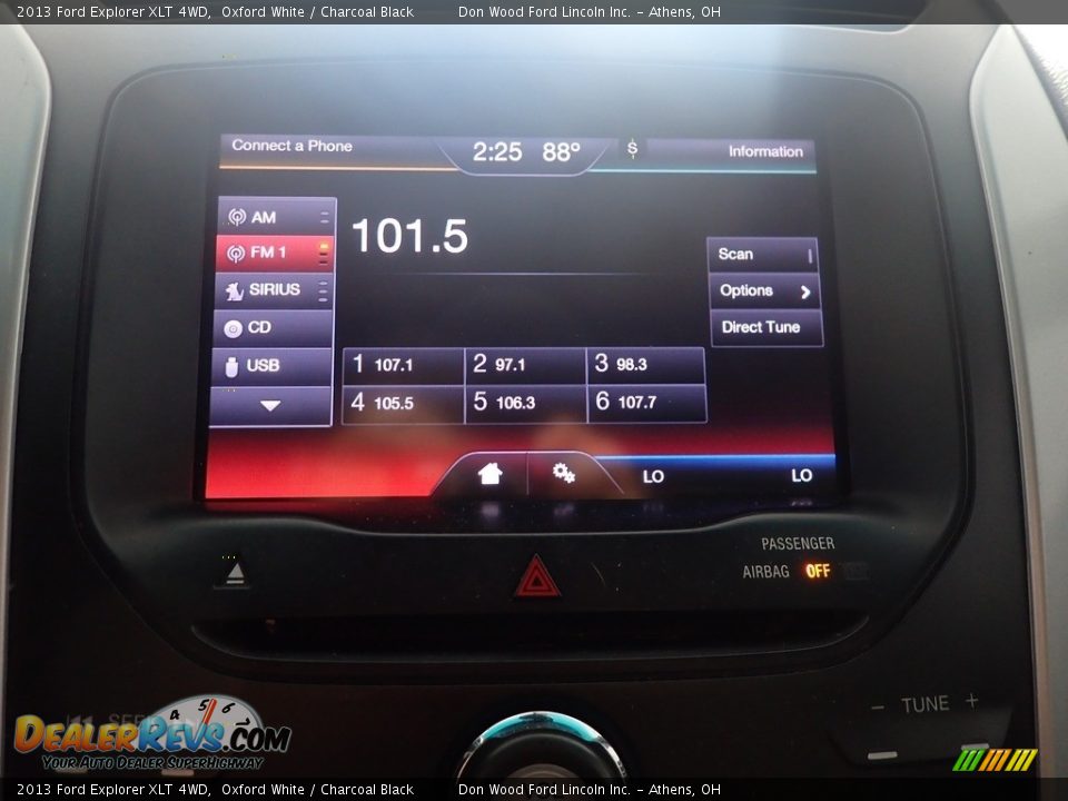 2013 Ford Explorer XLT 4WD Oxford White / Charcoal Black Photo #28