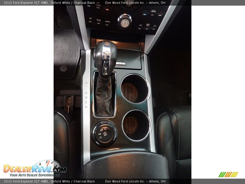 2013 Ford Explorer XLT 4WD Oxford White / Charcoal Black Photo #34