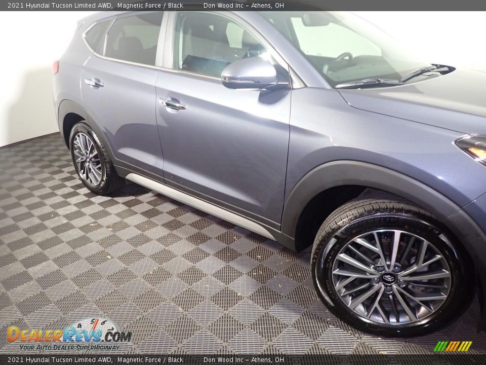 2021 Hyundai Tucson Limited AWD Magnetic Force / Black Photo #4
