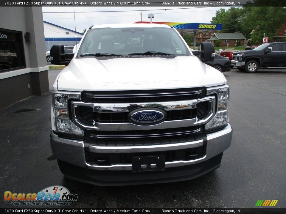 2020 Ford F250 Super Duty XLT Crew Cab 4x4 Oxford White / Medium Earth Gray Photo #30