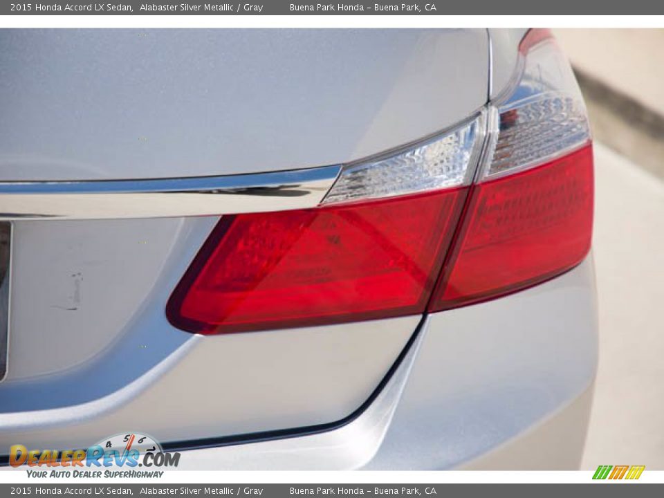2015 Honda Accord LX Sedan Alabaster Silver Metallic / Gray Photo #13