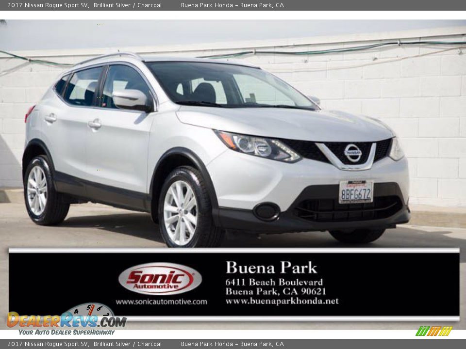 2017 Nissan Rogue Sport SV Brilliant Silver / Charcoal Photo #1