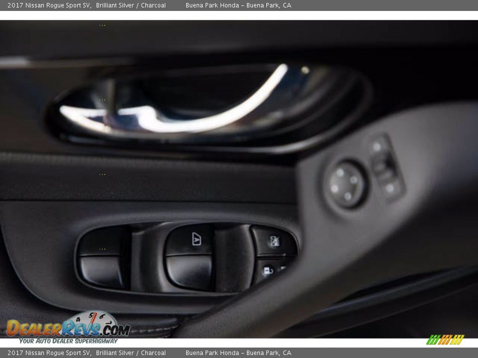 Door Panel of 2017 Nissan Rogue Sport SV Photo #31