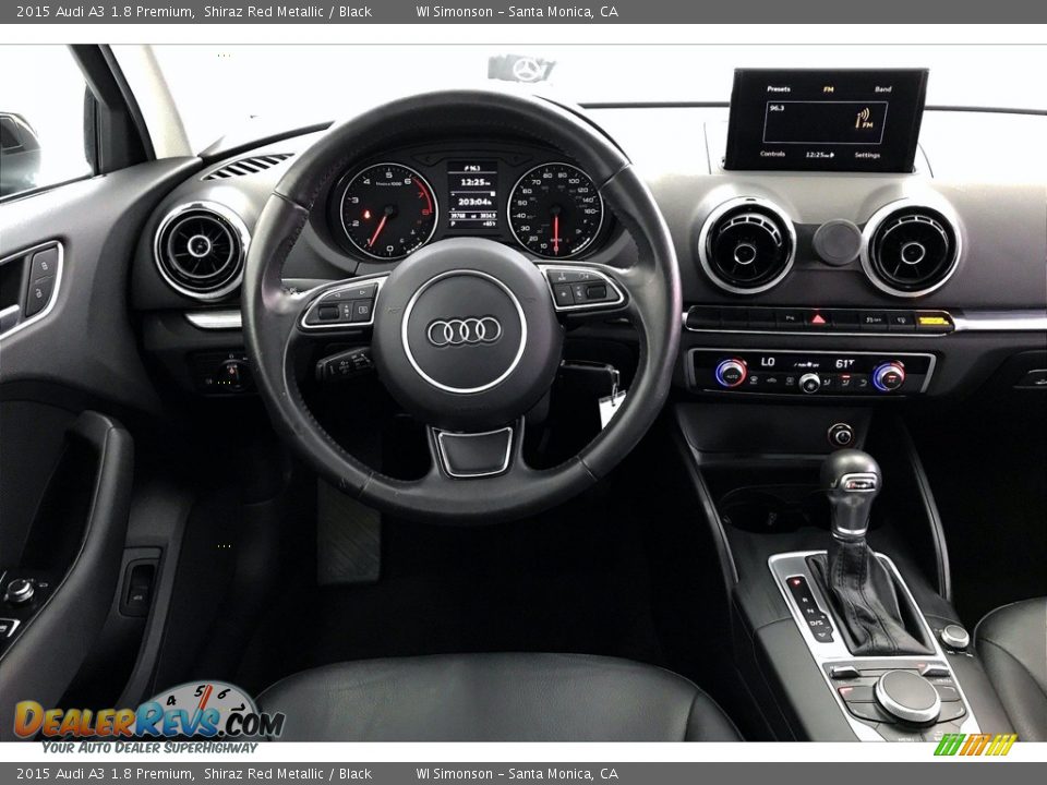 Dashboard of 2015 Audi A3 1.8 Premium Photo #4