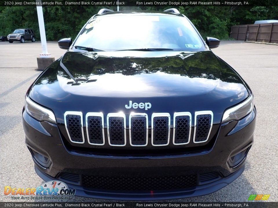 2020 Jeep Cherokee Latitude Plus Diamond Black Crystal Pearl / Black Photo #9