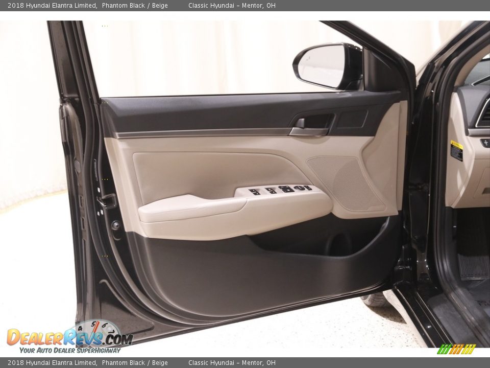 2018 Hyundai Elantra Limited Phantom Black / Beige Photo #4