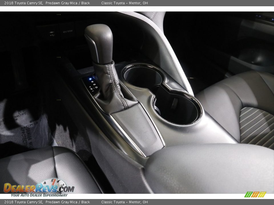2018 Toyota Camry SE Predawn Gray Mica / Black Photo #12