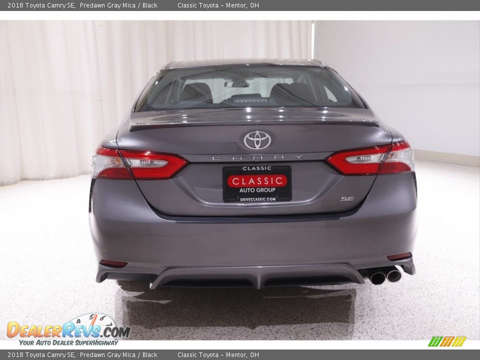 2018 Toyota Camry SE Predawn Gray Mica / Black Photo #16