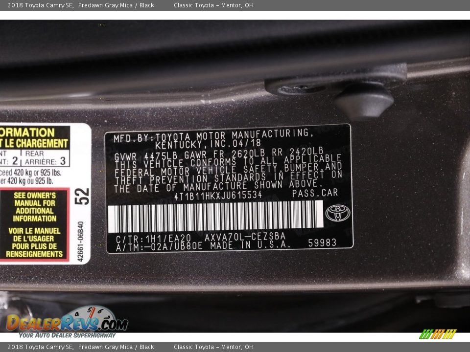 2018 Toyota Camry SE Predawn Gray Mica / Black Photo #18