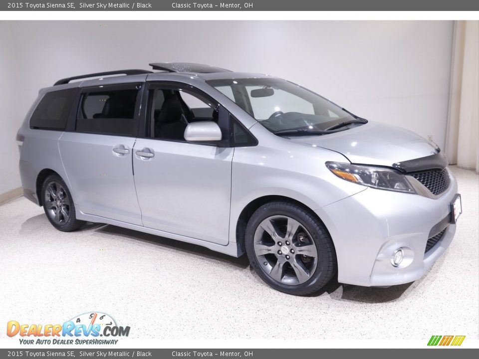 2015 Toyota Sienna SE Silver Sky Metallic / Black Photo #1