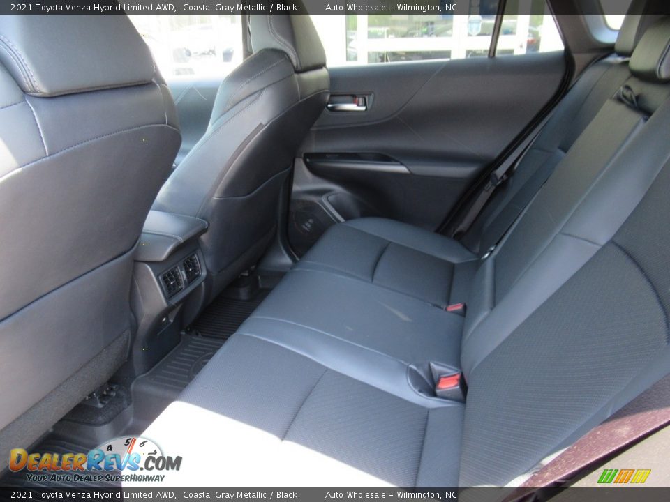 2021 Toyota Venza Hybrid Limited AWD Coastal Gray Metallic / Black Photo #12