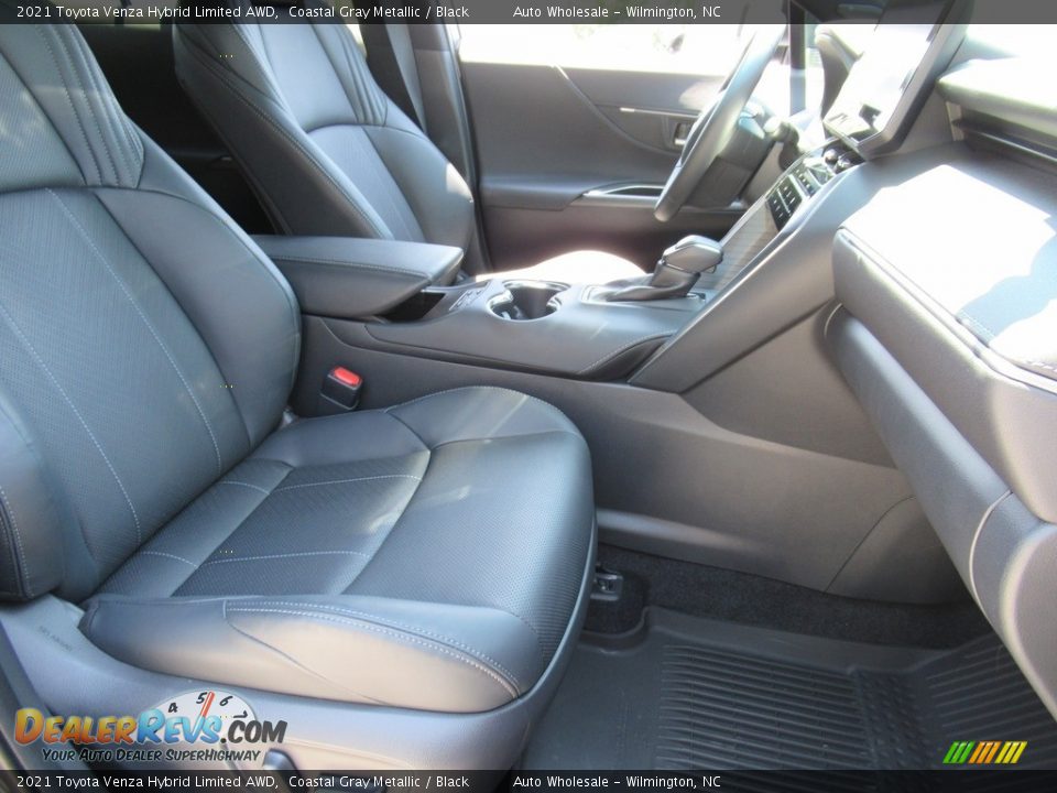 2021 Toyota Venza Hybrid Limited AWD Coastal Gray Metallic / Black Photo #13