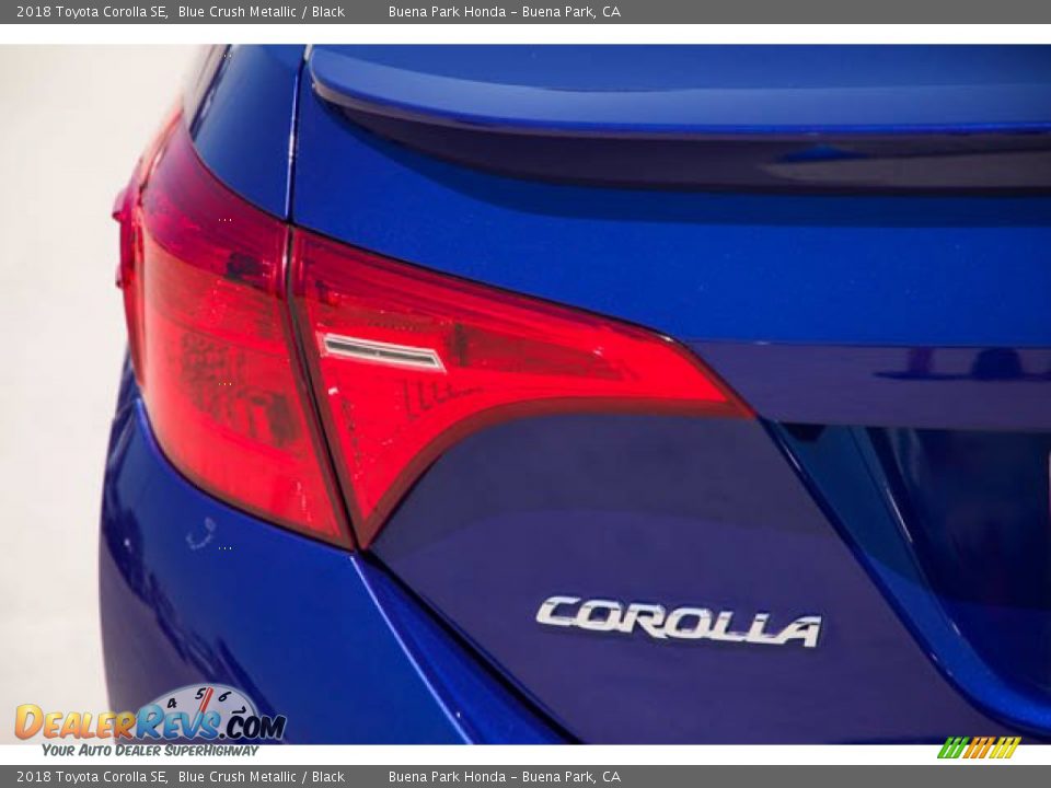 2018 Toyota Corolla SE Blue Crush Metallic / Black Photo #10
